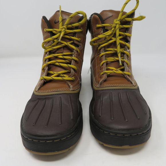 nike acg duck boots